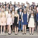 70 Schüler wurden im Rahmen der Entlasungsfeier an der Rainald-von-Dassel-Schule entlassen.